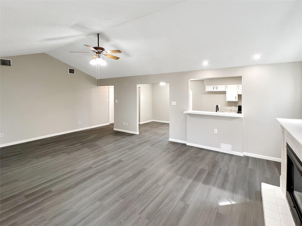 15018 Cypress Green Drive - Photo 2