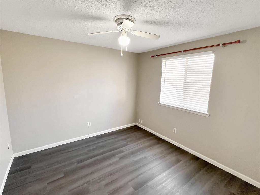 15018 Cypress Green Drive - Photo 11