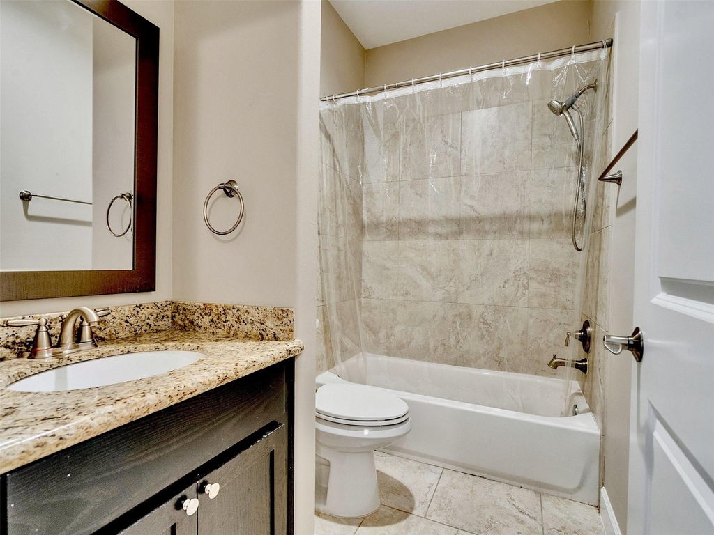1206 W 14th Street - Photo 41