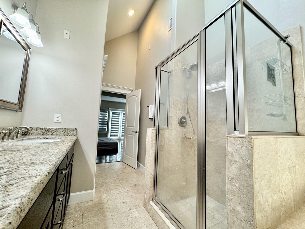 1206 W 14th Street - Photo 34
