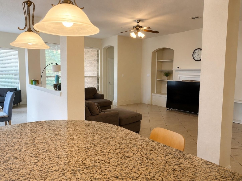 515 Newington Lane - Photo 4