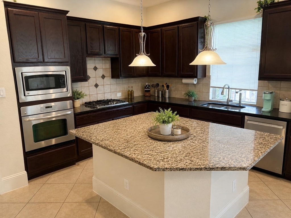 515 Newington Lane - Photo 10