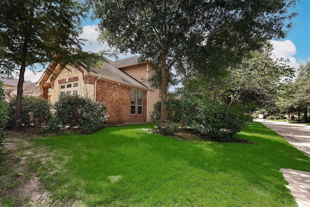 19 Patina Pines Place - Photo 2