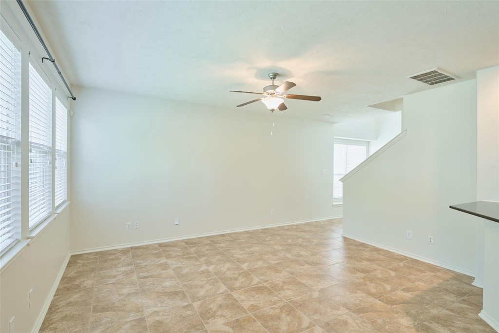 327 Bloomhill Place - Photo 12