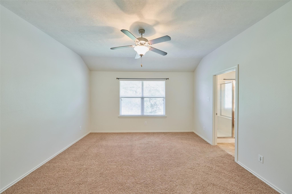 327 Bloomhill Place - Photo 36