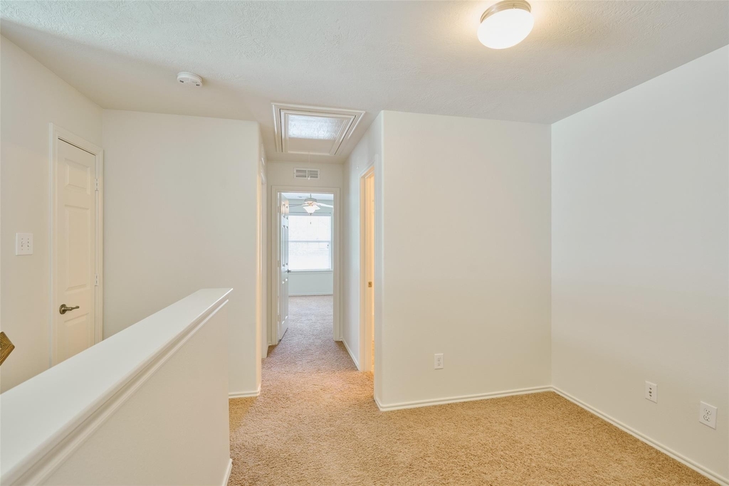 327 Bloomhill Place - Photo 27