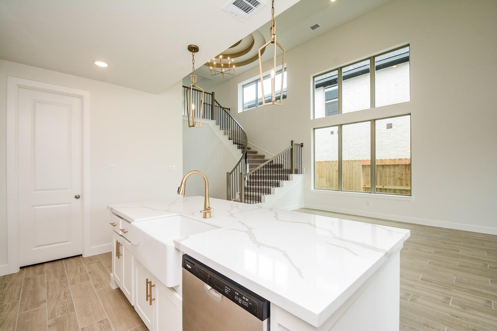 4407 Ruby Garden Court - Photo 7