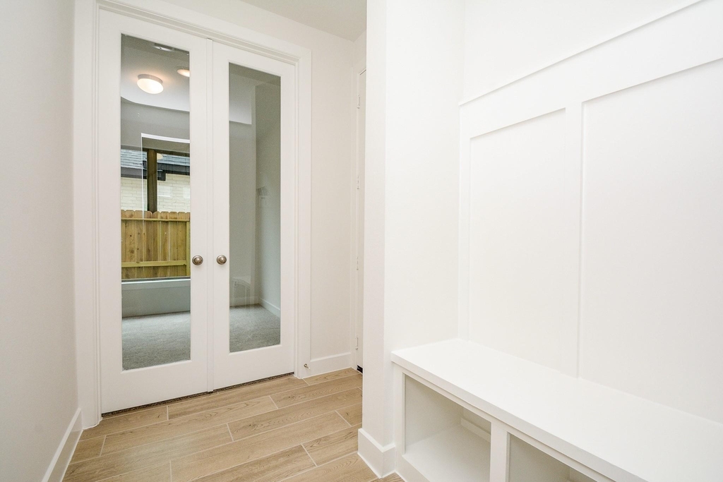 4407 Ruby Garden Court - Photo 5