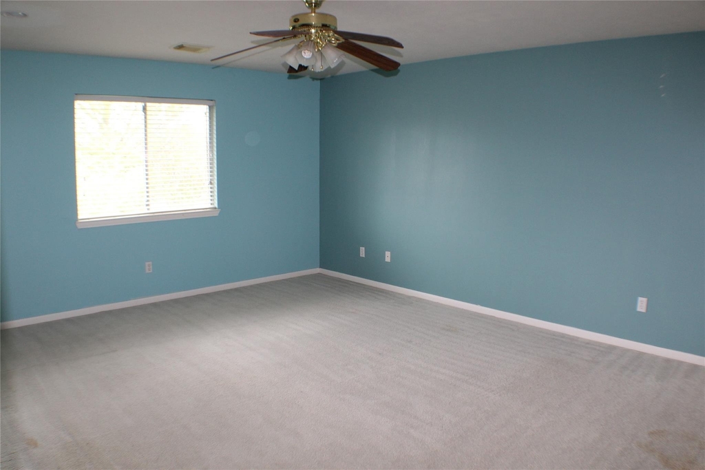 12231 Ashford Park Drive - Photo 32