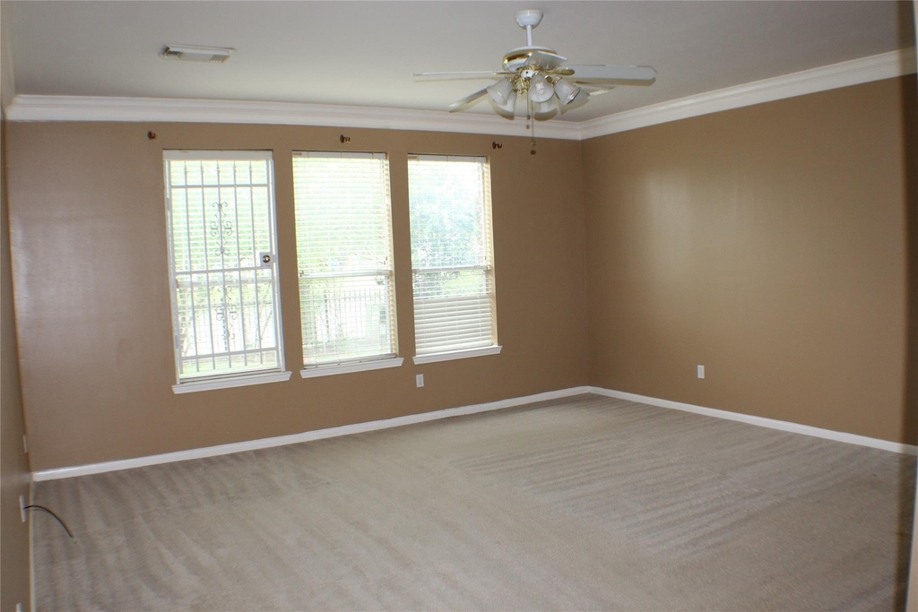 12231 Ashford Park Drive - Photo 17