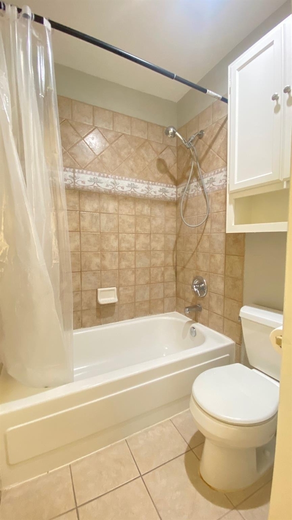 2601 S Braeswood Boulevard - Photo 15