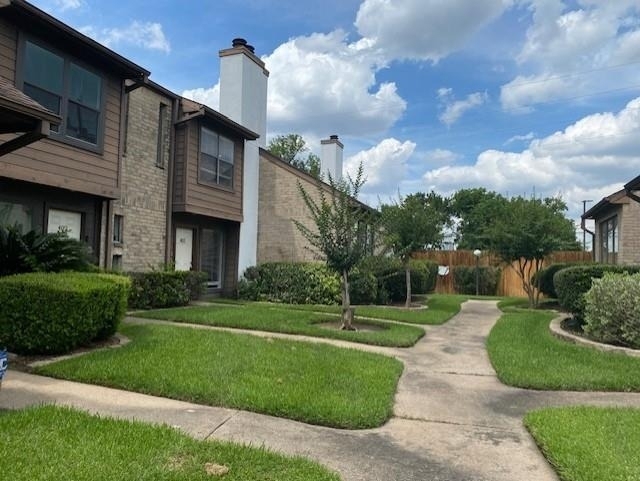 2601 S Braeswood Boulevard - Photo 0