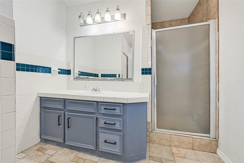 14336 Victoria Street - Photo 19