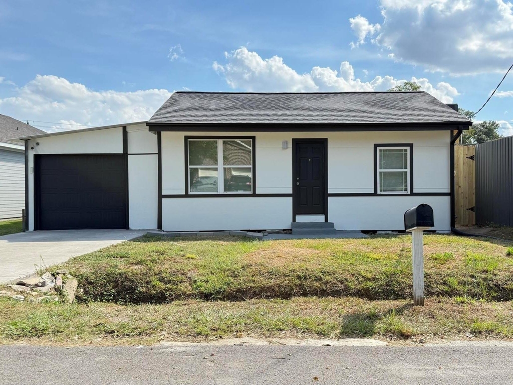 889 Chas Lane - Photo 0