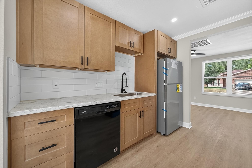 889 Chas Lane - Photo 10