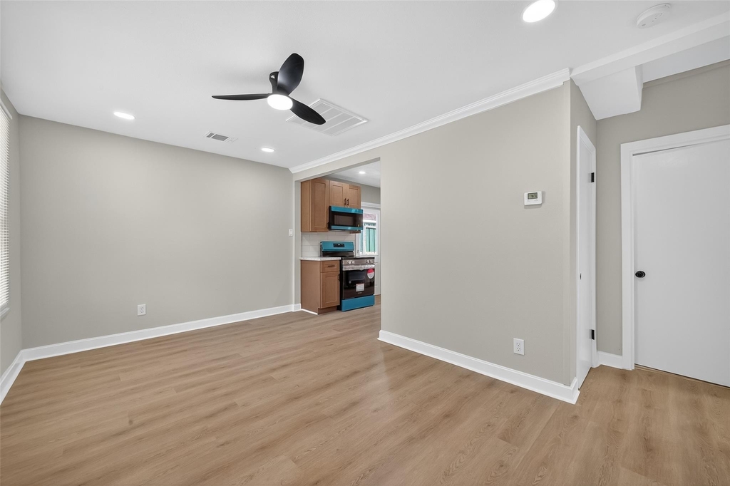 889 Chas Lane - Photo 4