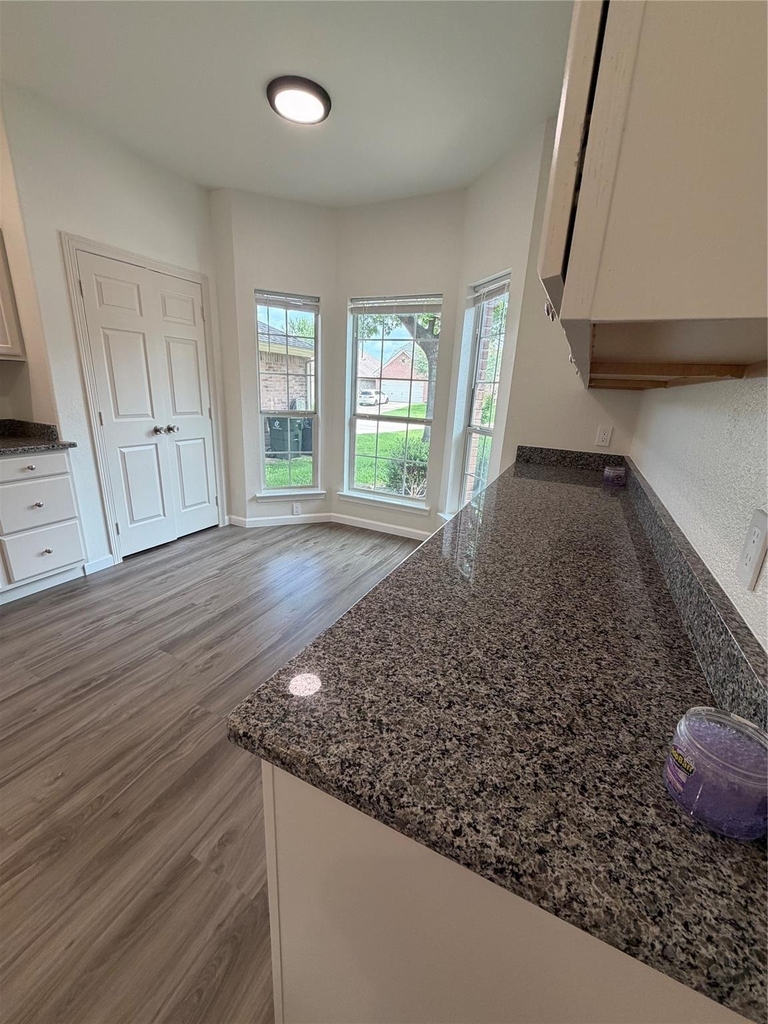 2205 Highland Crossing Drive - Photo 6