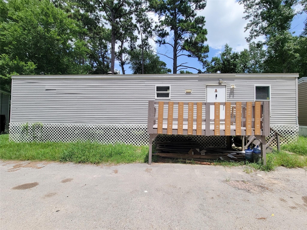 9203 Greens - Photo 0