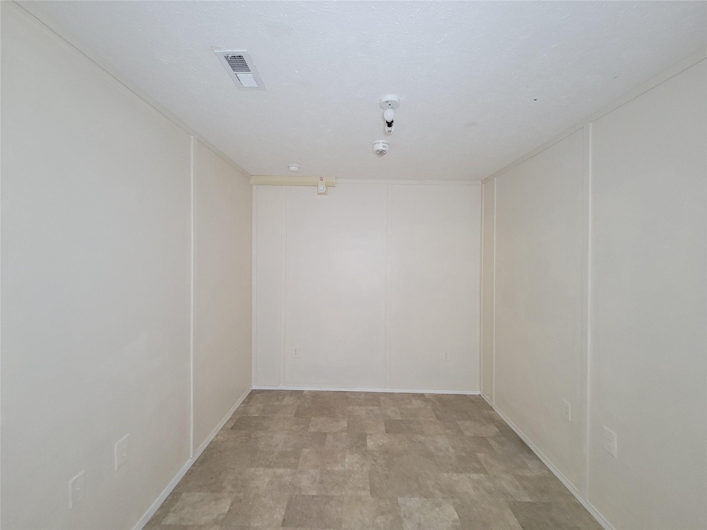 9203 Greens - Photo 15