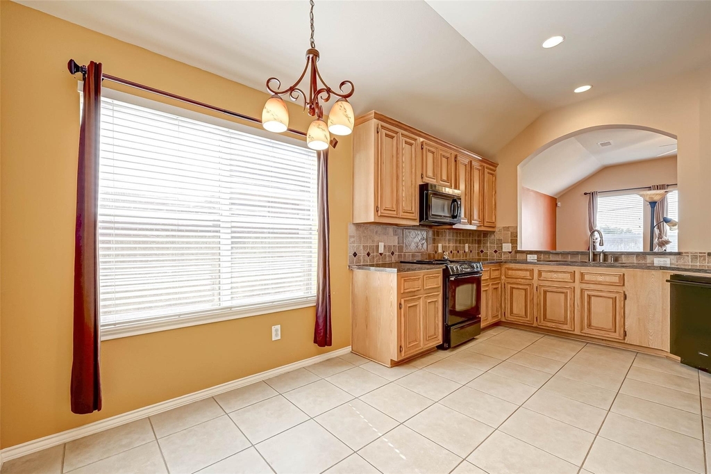 3403 Sparta Drive - Photo 18
