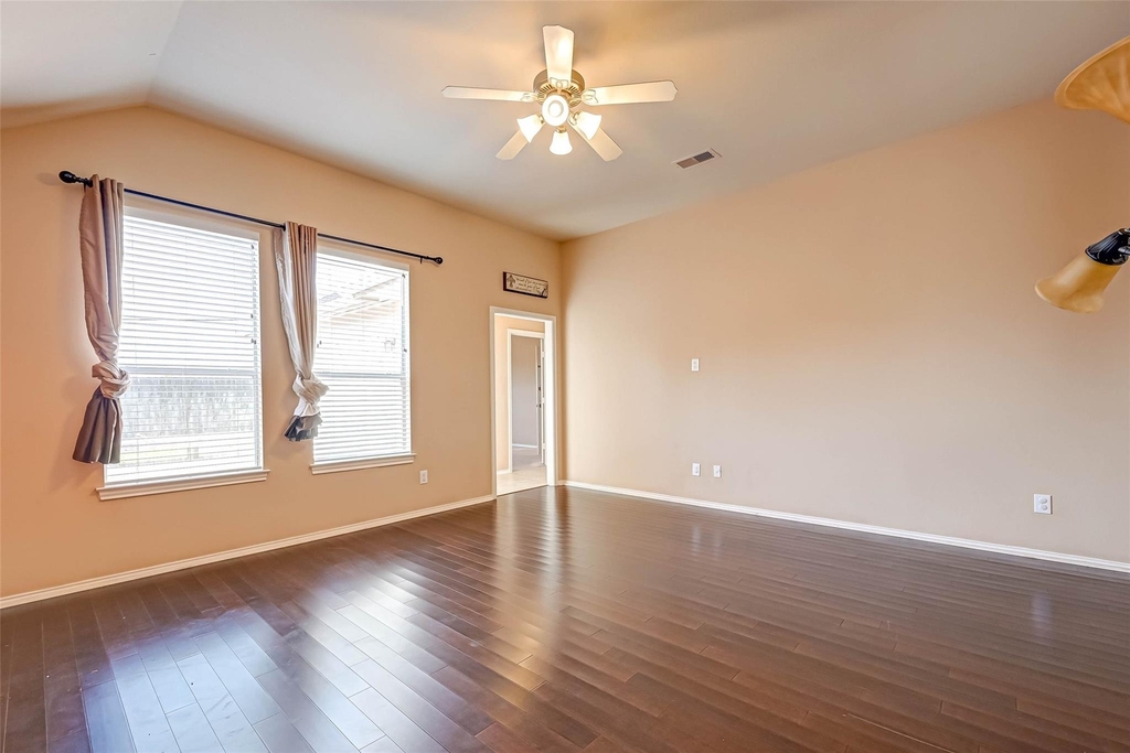 3403 Sparta Drive - Photo 16