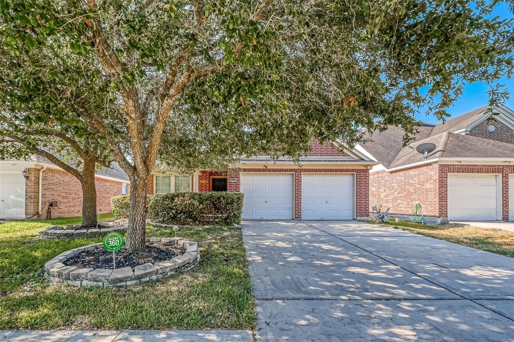 3403 Sparta Drive - Photo 1