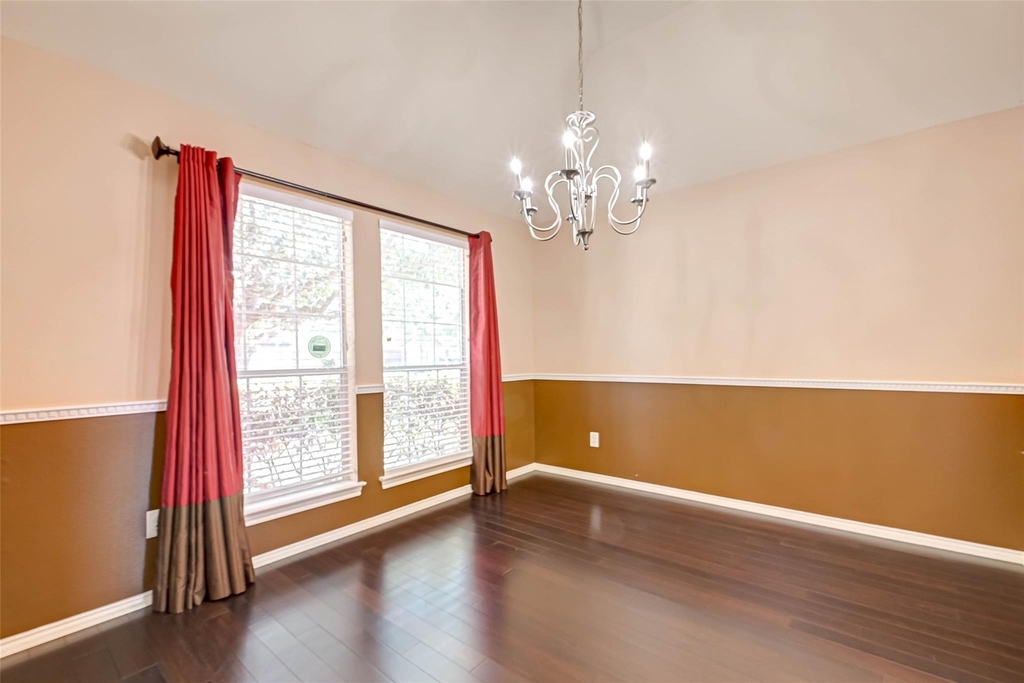 3403 Sparta Drive - Photo 9