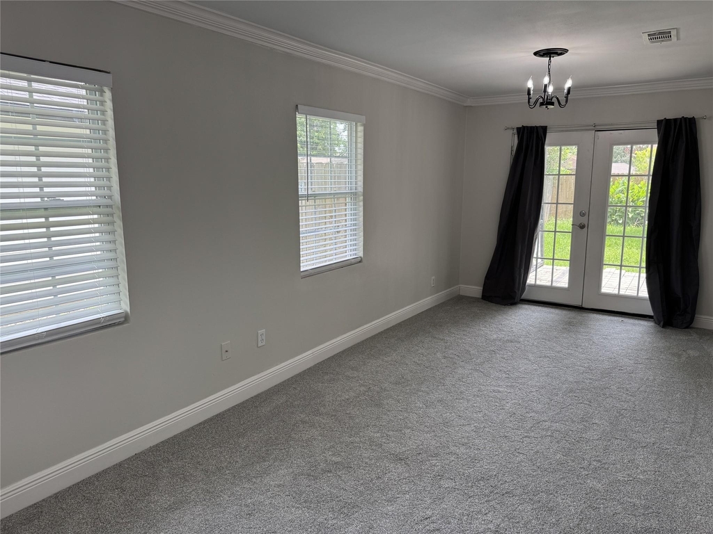 1318 Sulphur Street - Photo 9