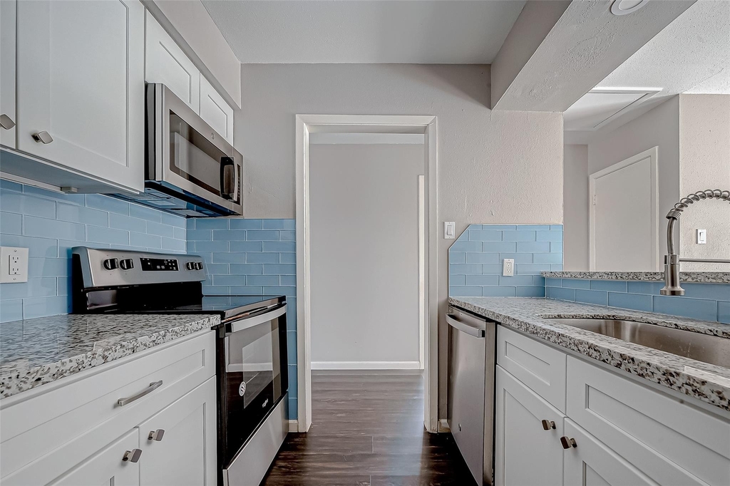 7315 Housman Street - Photo 9