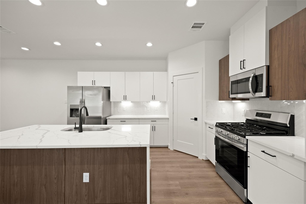 2637 Seaglass View Drive - Photo 1