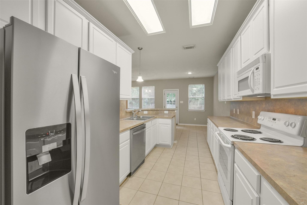 171 N Burberry Park Circle - Photo 11