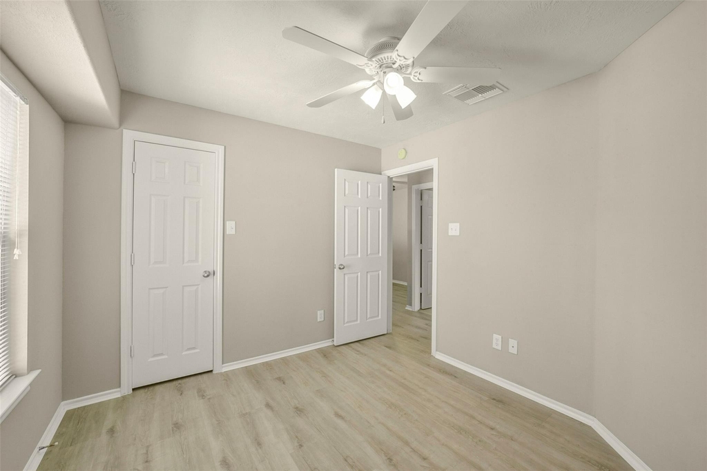 171 N Burberry Park Circle - Photo 25
