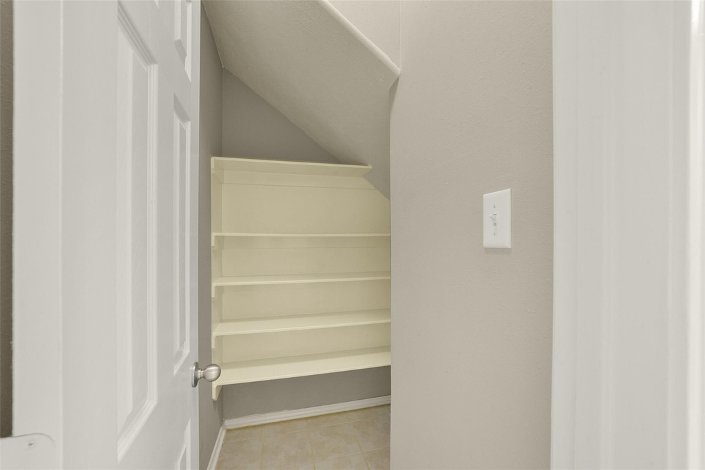 171 N Burberry Park Circle - Photo 13