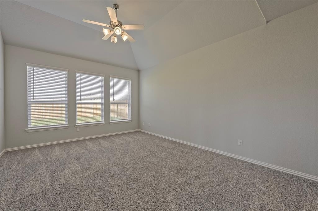 32962 Silver Meadow Way - Photo 10