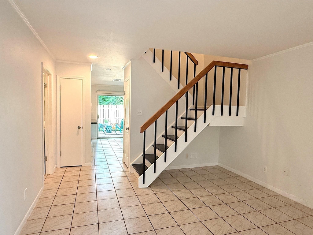 2429 W Settlers Way - Photo 5