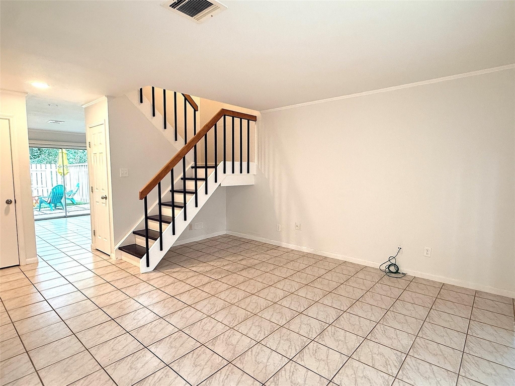 2429 W Settlers Way - Photo 3