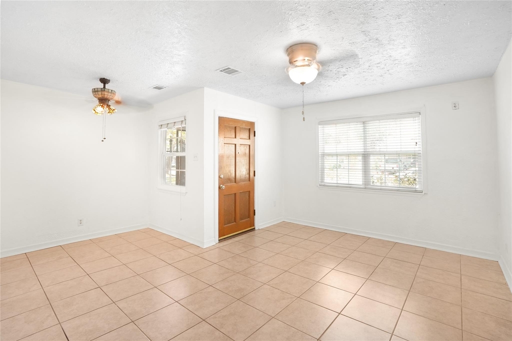 12432 Yancy Drive - Photo 2