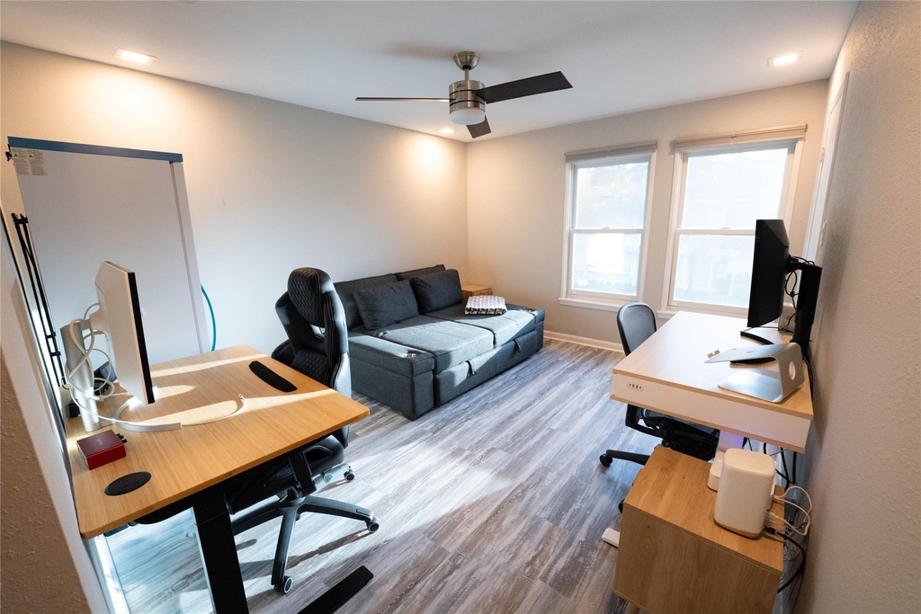 7447 Brompton Street - Photo 21