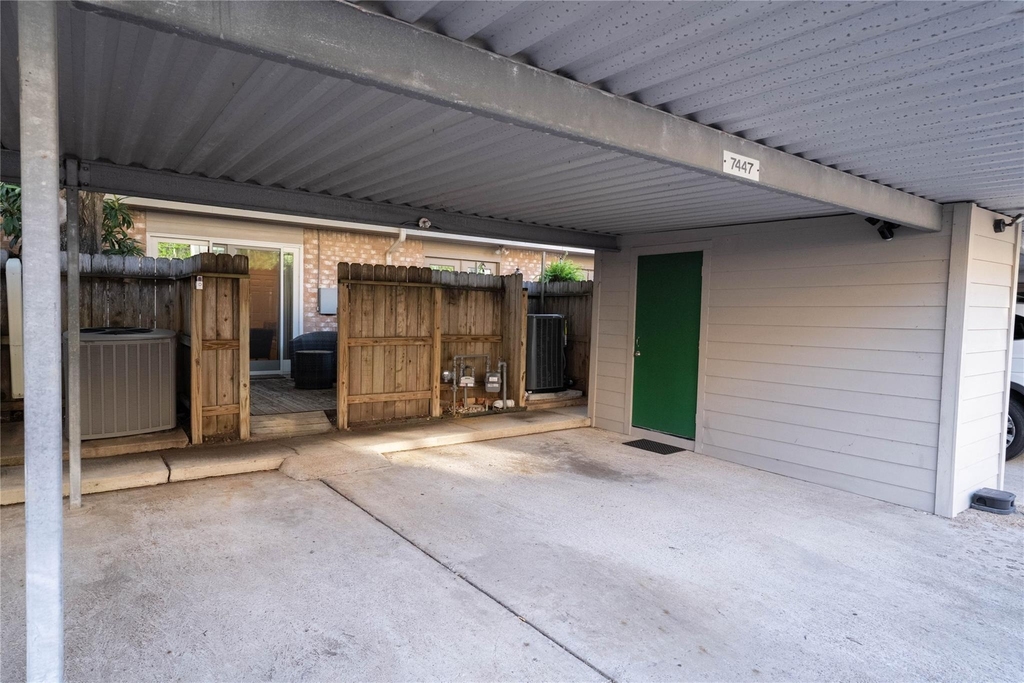 7447 Brompton Street - Photo 25