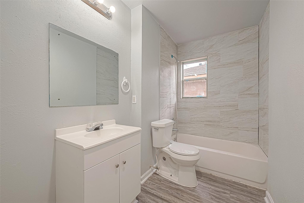 5646 Cedarburg Drive - Photo 9
