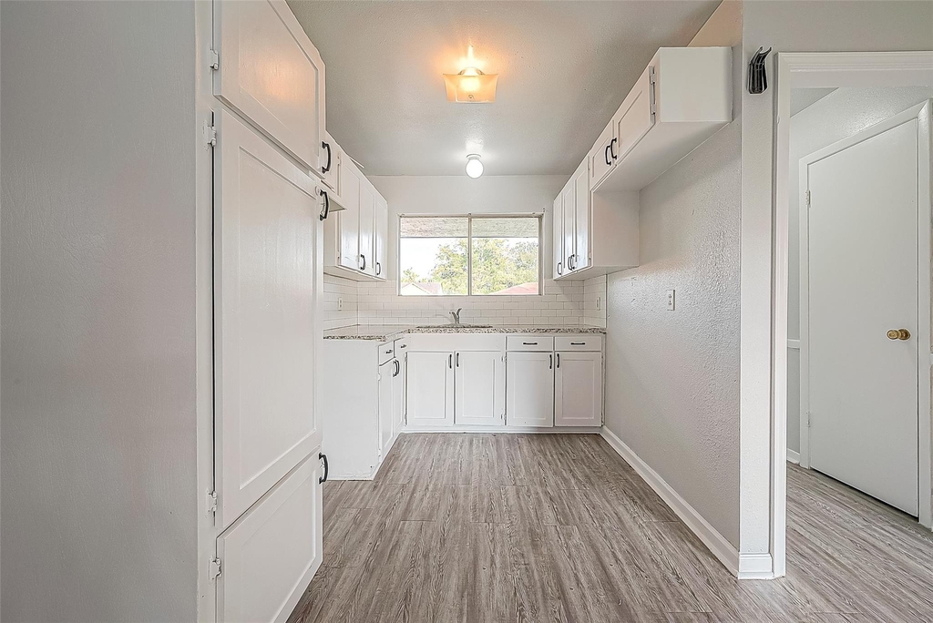 5646 Cedarburg Drive - Photo 3