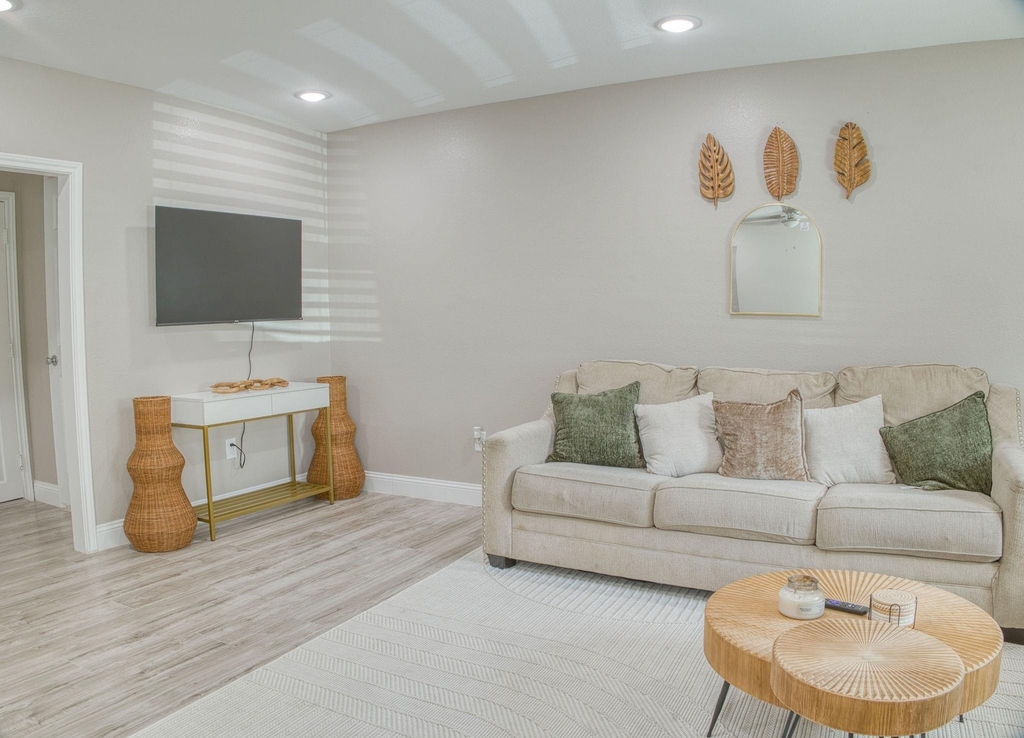 8150 Herschelwood Street - Photo 20