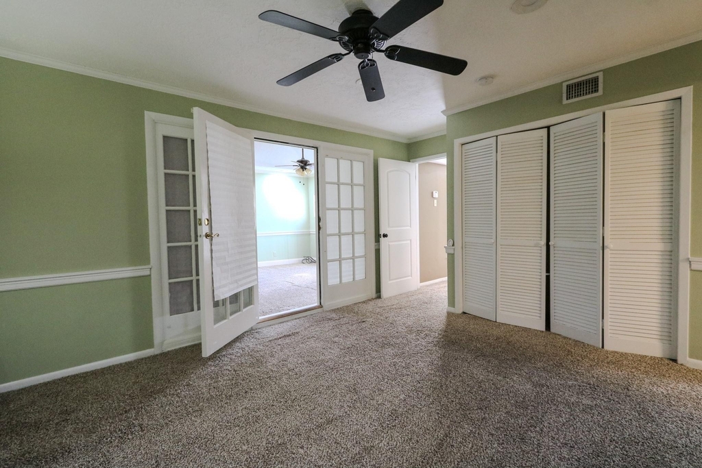 1905 Park Street - Photo 24