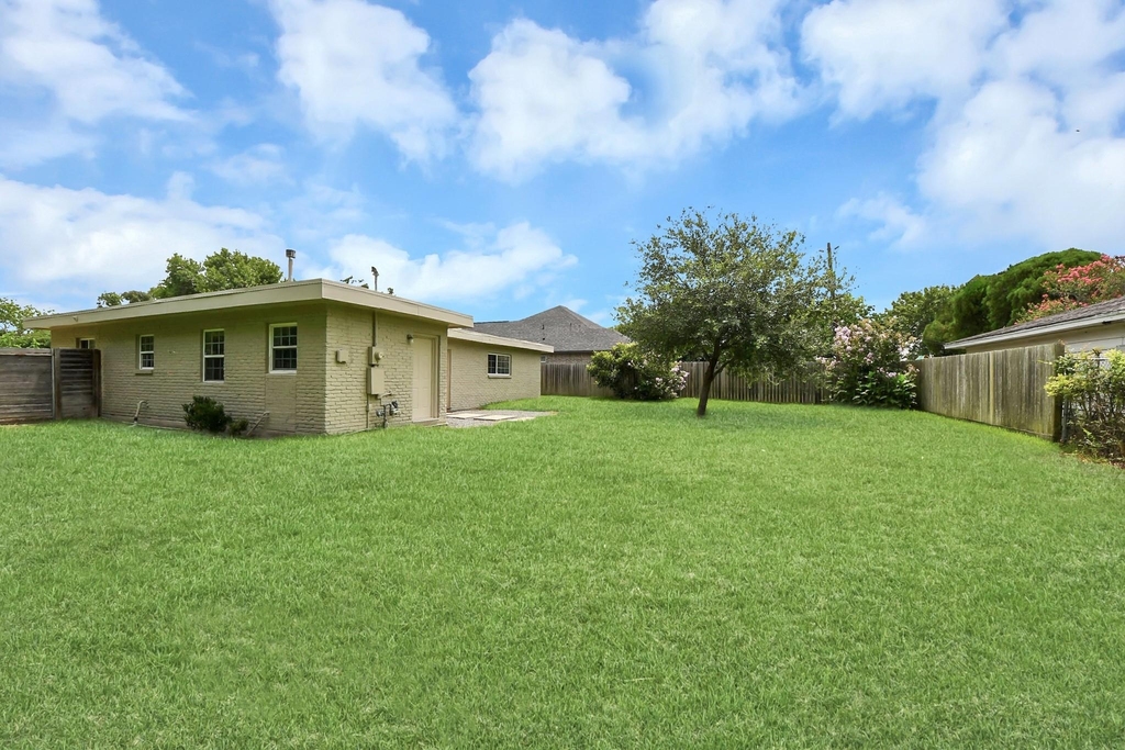 4011 Ebbtide Drive - Photo 31