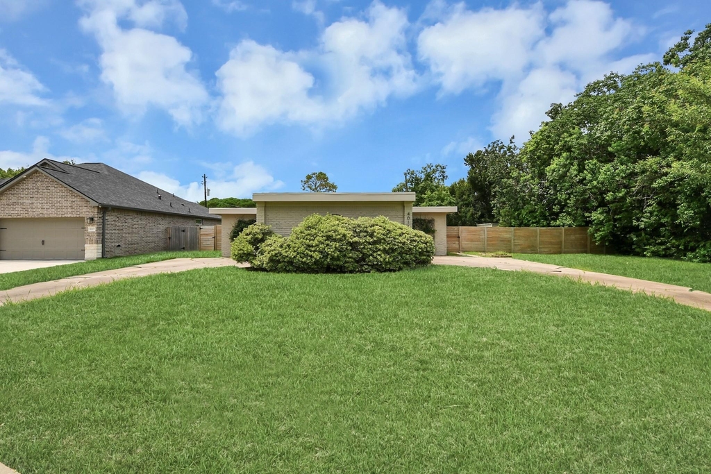 4011 Ebbtide Drive - Photo 35