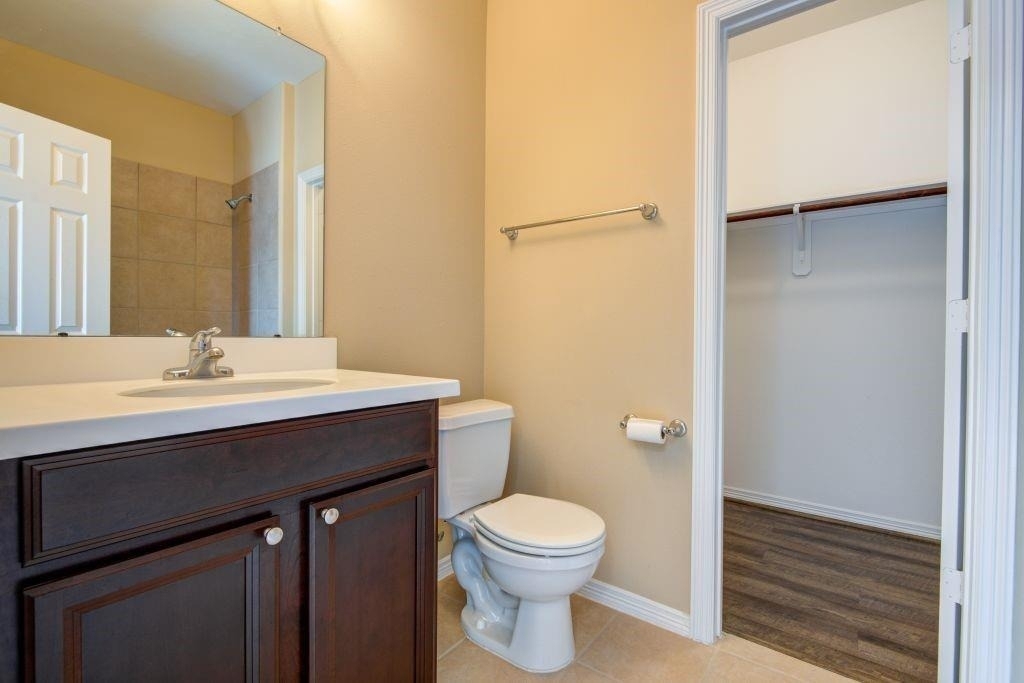 4411 Enchanted Spring Ct - Photo 15