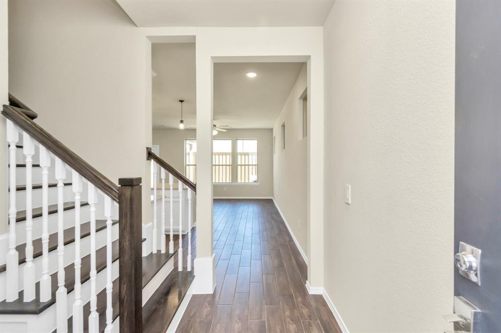 3420 Avondale View Drive - Photo 7