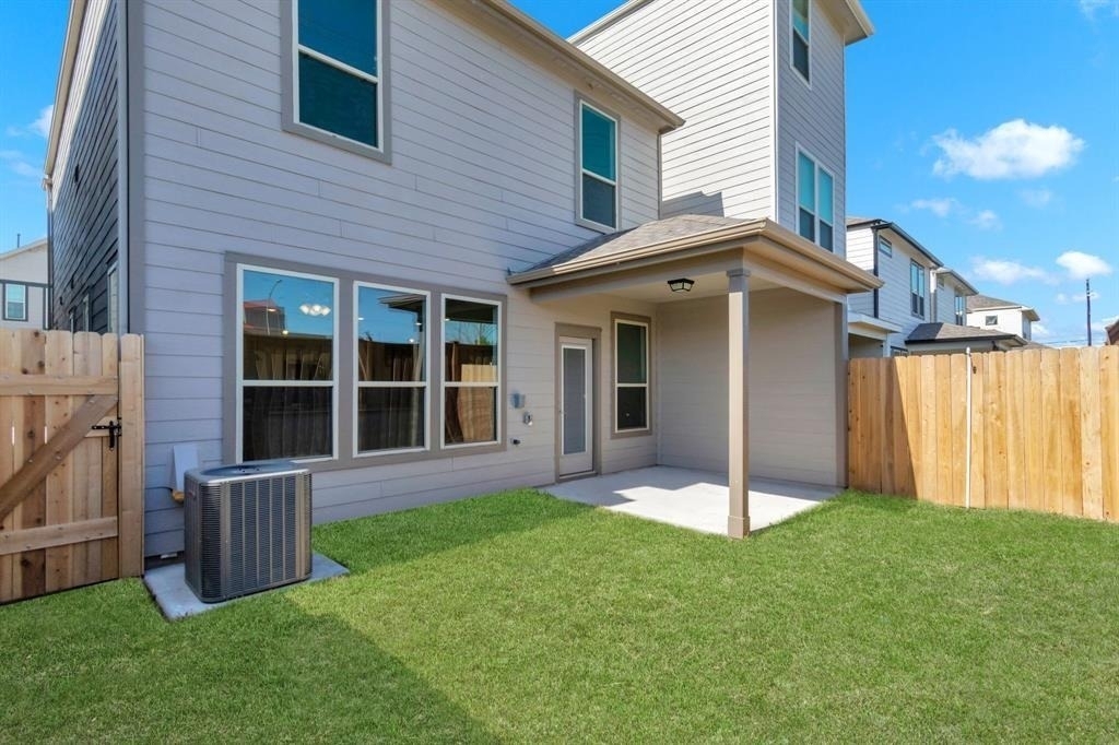 3420 Avondale View Drive - Photo 4