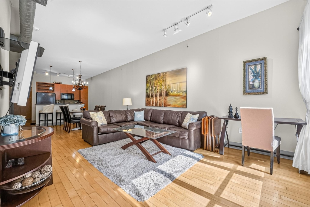 1901 Post Oak Boulevard - Photo 8