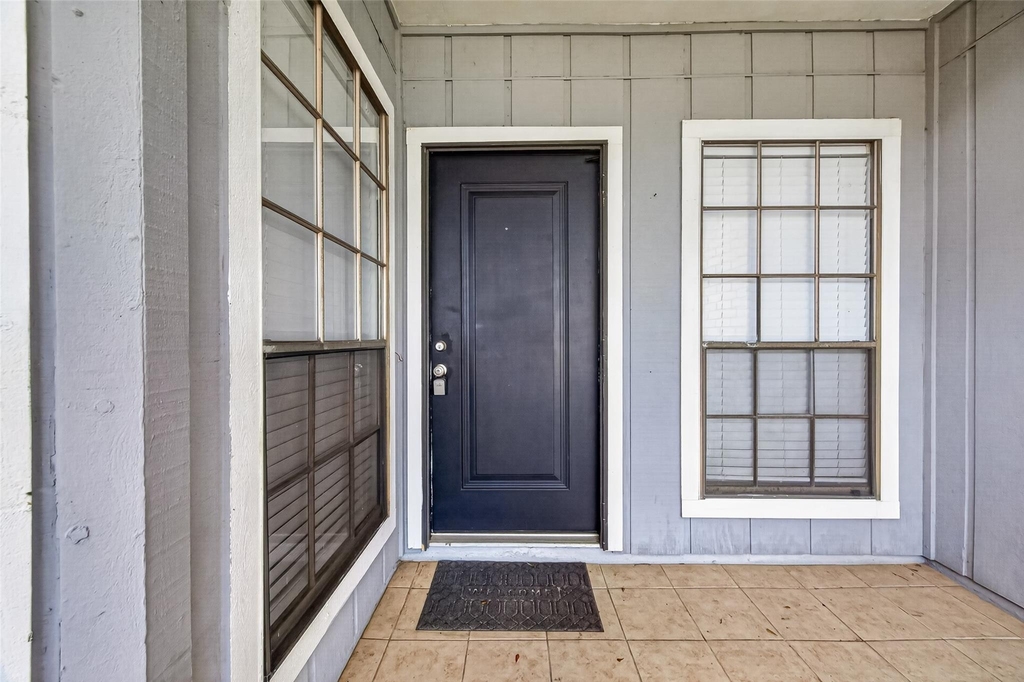 16838 Markridge Drive - Photo 4